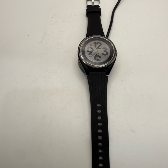 Sleek Black Smartwatch with Silver Accents